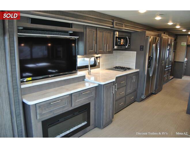 2021 Thor Challenger Ford F-53 37FH Class A at Luxury RV's of Arizona STOCK# M105 Photo 12