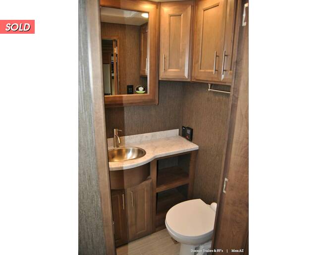 2021 Thor Challenger Ford F-53 35MQ Class A at Luxury RV's of Arizona STOCK# M108 Photo 21