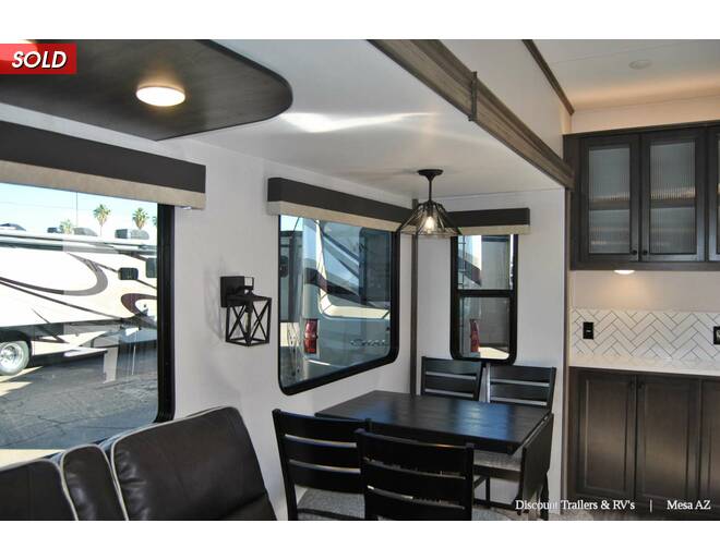 2021 Cardinal Limited 352BHLE Fifth Wheel at Luxury RV's of Arizona STOCK# T696 Photo 24