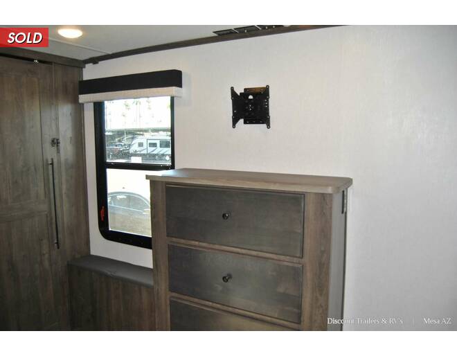 2021 Cardinal Limited 352BHLE Fifth Wheel at Luxury RV's of Arizona STOCK# T696 Photo 42