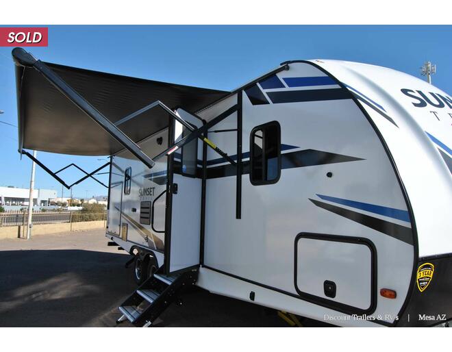 2021 CrossRoads RV Sunset Trail Super Lite 253RB Travel Trailer at Luxury RV's of Arizona STOCK# T719 Photo 17