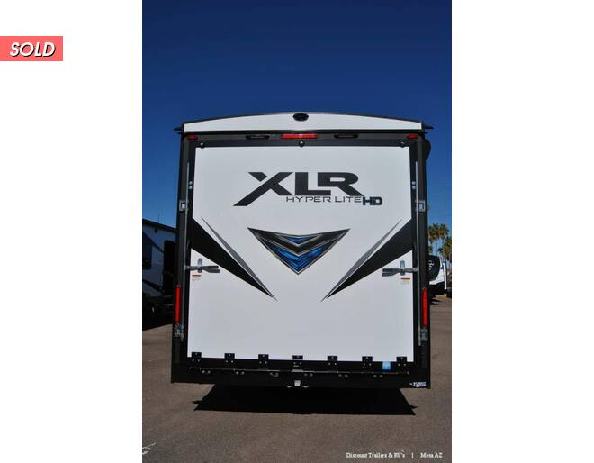 2021 XLR Hyperlite Toy Hauler 3016 Travel Trailer at Luxury RV's of Arizona STOCK# T713 Photo 10