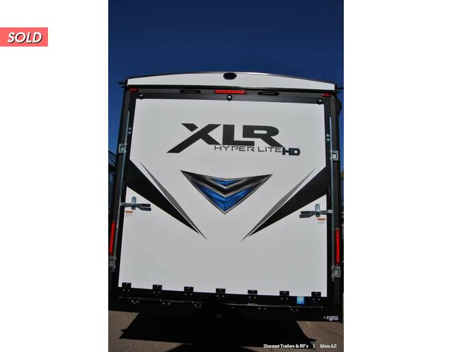2021 XLR Hyperlite Toy Hauler 2513 Travel Trailer at Luxury RV's of Arizona STOCK# T720 Photo 12