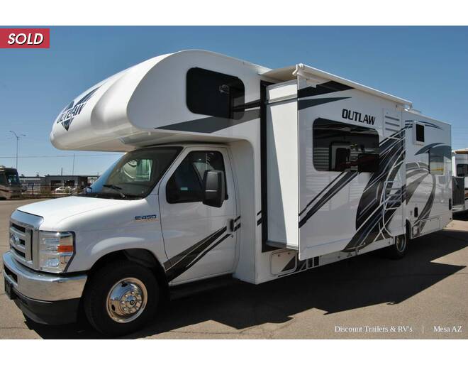 2022 Thor Outlaw Ford Toy Hauler 29J Class C at Luxury RV's of Arizona STOCK# M130 Photo 6