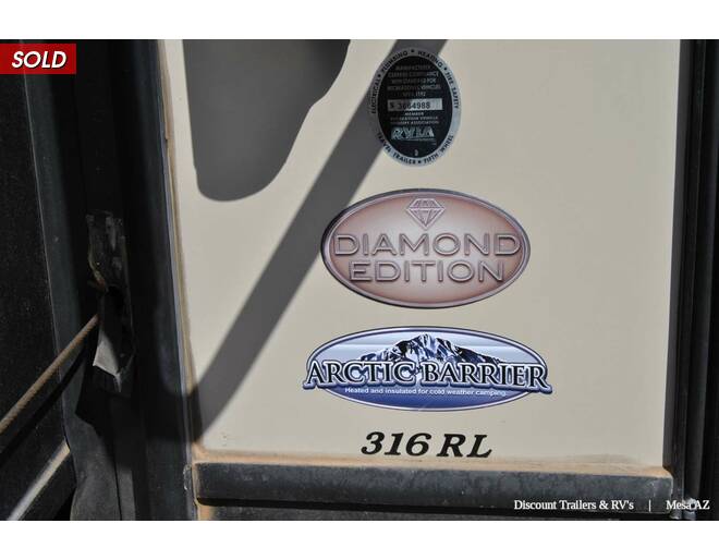 2015 Keystone Outback Super-Lite 316RL Travel Trailer at Luxury RV's of Arizona STOCK# U849 Photo 6