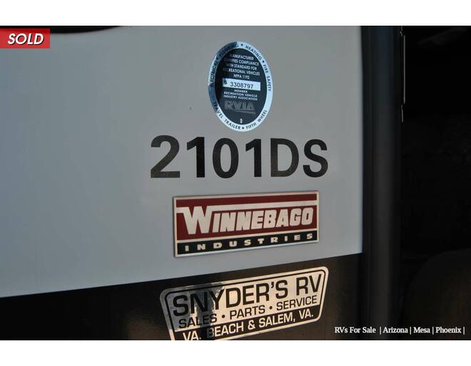 2014 Winnebago Minnie 2101DS Travel Trailer at Luxury RV's of Arizona STOCK# U859 Photo 12
