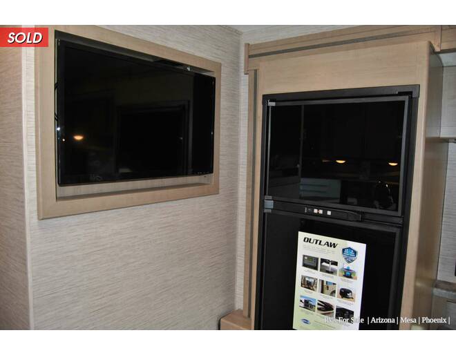 2022 Thor Outlaw Ford Toy Hauler 29J Class C at Luxury RV's of Arizona STOCK# M137 Photo 14
