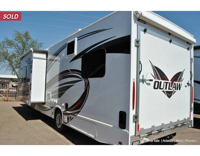 2022 Thor Outlaw Ford Toy Hauler 29J Class C at Luxury RV's of Arizona STOCK# M138 Photo 5