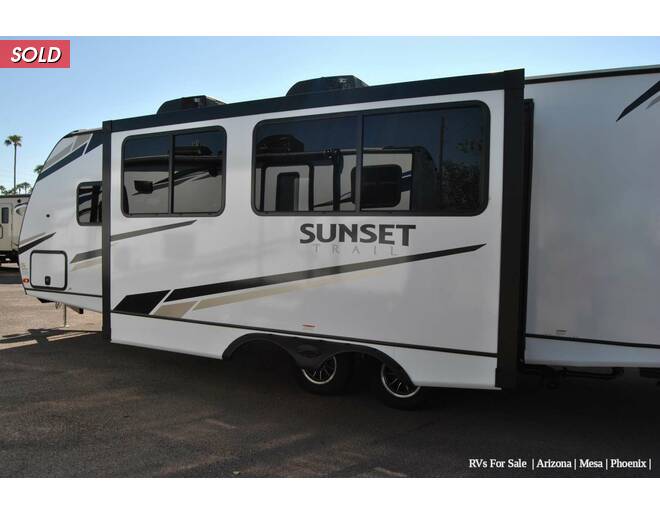2022 CrossRoads RV Sunset Trail Super Lite 253RB Travel Trailer at Luxury RV's of Arizona STOCK# T788 Photo 10