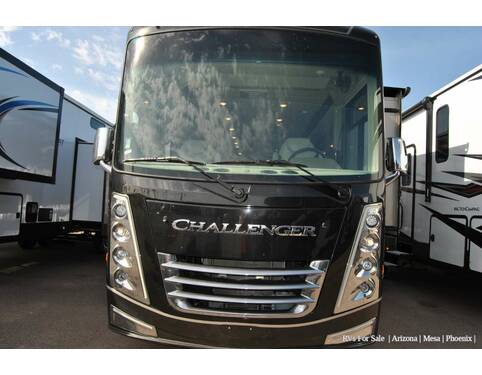 2022 Thor Challenger 35MQ  at Luxury RV's of Arizona STOCK# M144 Photo 15