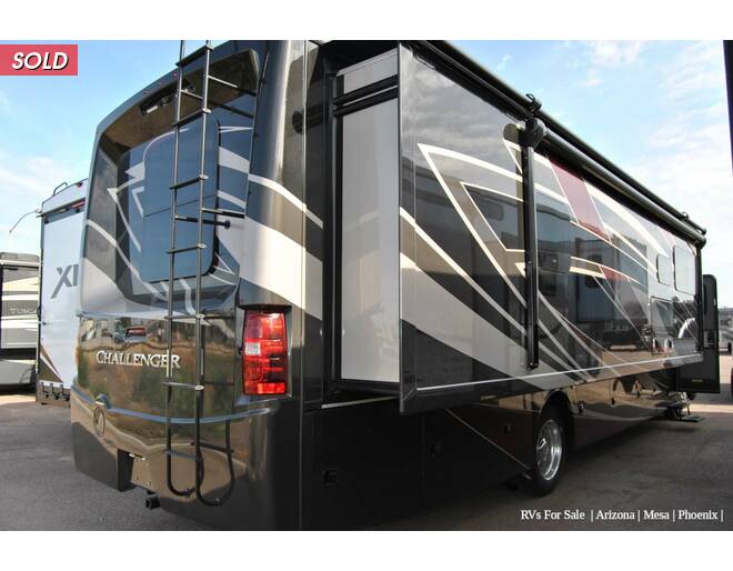 2022 Thor Challenger Ford 35MQ Class A at Luxury RV's of Arizona STOCK# M144 Photo 4