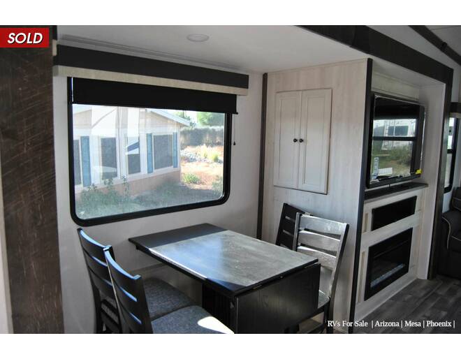 2022 Cardinal Limited 366DVLE Fifth Wheel at Luxury RV's of Arizona STOCK# T827 Photo 16