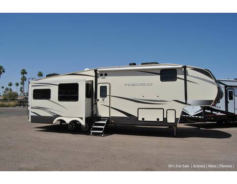 2020 Vanleigh Pinecrest 335RLP Fifth Wheel at Luxury RV's of Arizona STOCK# U952 Photo 2