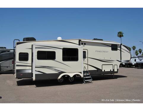 2020 Vanleigh Pinecrest 335RLP Fifth Wheel at Luxury RV's of Arizona STOCK# U952 Photo 3