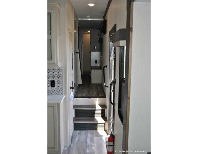 2022 Cardinal Limited 366DVLE Fifth Wheel at Luxury RV's of Arizona STOCK# T879 Photo 20