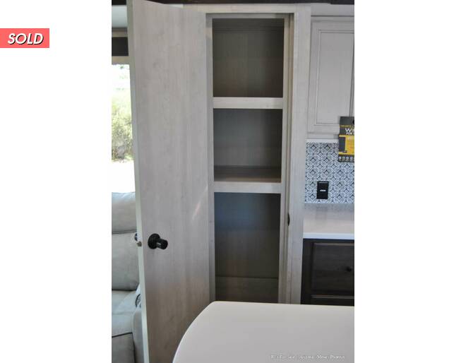 2022 Cardinal Limited 366DVLE Fifth Wheel at Luxury RV's of Arizona STOCK# T879 Photo 12