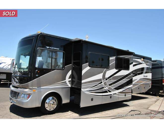 2015 Fleetwood Bounder Ford 34T Class A at Luxury RV's of Arizona STOCK# U913 Photo 5
