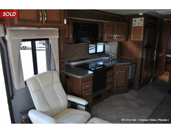 2015 Fleetwood Bounder Ford 34T Class A at Luxury RV's of Arizona STOCK# U913 Photo 12
