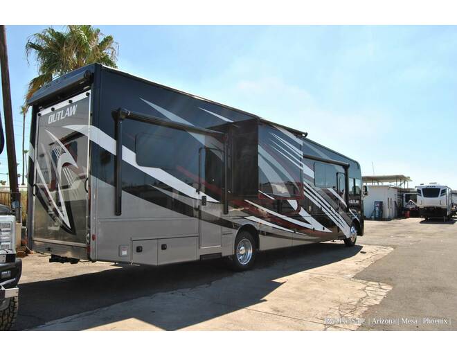 2023 Thor Outlaw Ford Toy Hauler 38MB Class A at Luxury RV's of Arizona STOCK# M168 Photo 3
