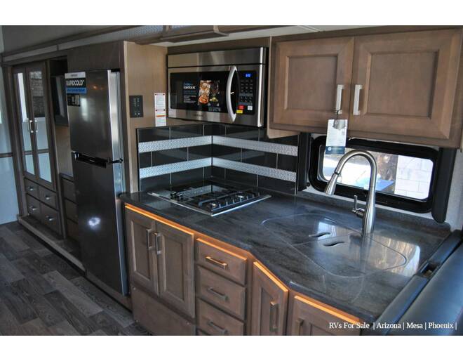 2023 Thor Outlaw Ford F-53 Toy Hauler 38MB Class A at Luxury RV's of Arizona STOCK# M168 Photo 10