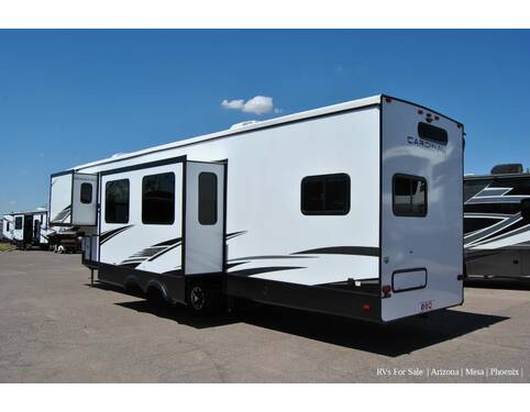2022 Cardinal Limited 352BHLE Fifth Wheel at Luxury RV's of Arizona STOCK# T894 Photo 3