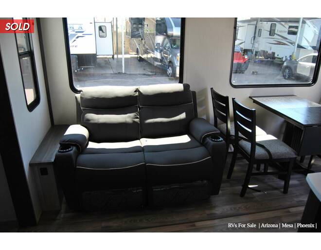 2022 Cardinal Limited 352BHLE Fifth Wheel at Luxury RV's of Arizona STOCK# T894 Photo 12