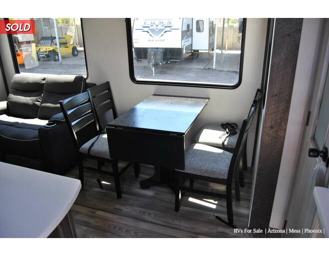 2022 Cardinal Limited 352BHLE Fifth Wheel at Luxury RV's of Arizona STOCK# T894 Photo 13