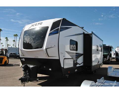 2023 XLR Hyperlite HD 3016 Travel Trailer at Luxury RV's of Arizona STOCK# T897 Photo 6