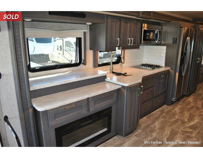 2023 Thor Challenger Ford F-53 37FH Class A at Luxury RV's of Arizona STOCK# M175 Photo 15