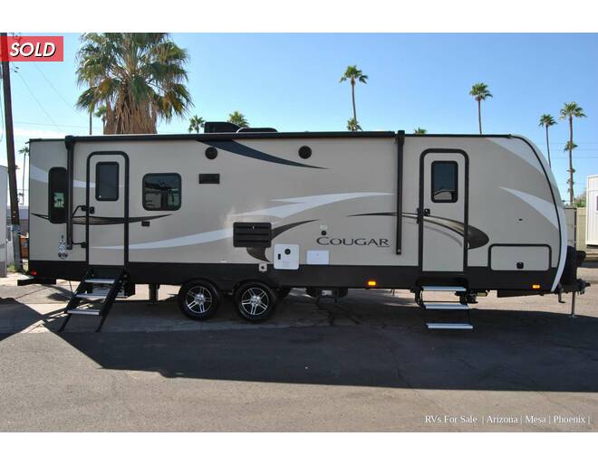 2018 Keystone Cougar Ultra Lite Plus Half-Ton West 27SABWE Travel Trailer at Luxury RV's of Arizona STOCK# U999 Photo 5