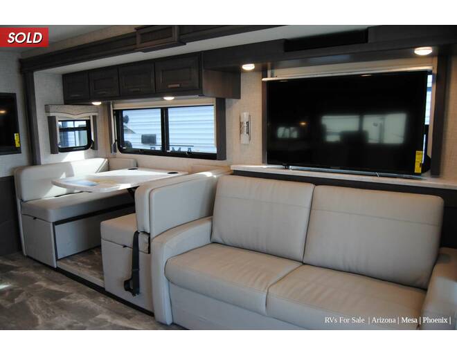 2023 Thor Challenger Ford F-53 35MQ Class A at Luxury RV's of Arizona STOCK# M182 Photo 9