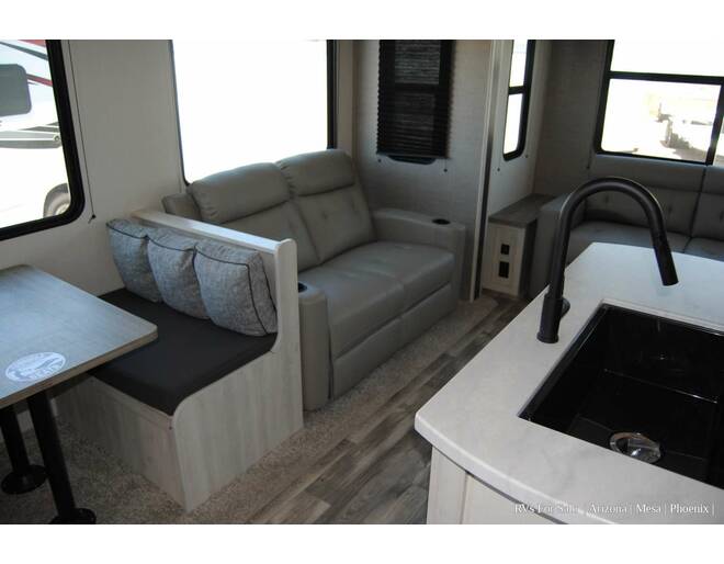 2023 Cardinal Red 36MB Fifth Wheel at Luxury RV's of Arizona STOCK# T926 Photo 9