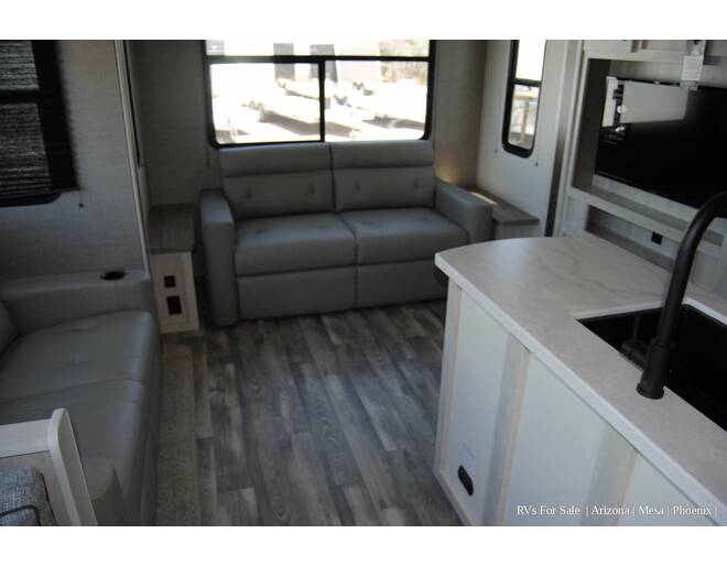 2023 Cardinal Red 36MB Fifth Wheel at Luxury RV's of Arizona STOCK# T926 Photo 10