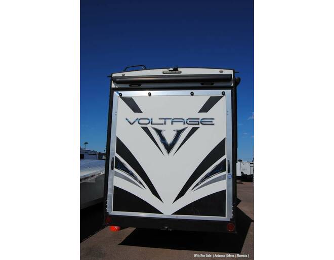 2019 Dutchmen Voltage 4115 Fifth Wheel at Luxury RV's of Arizona STOCK# C340 Photo 3